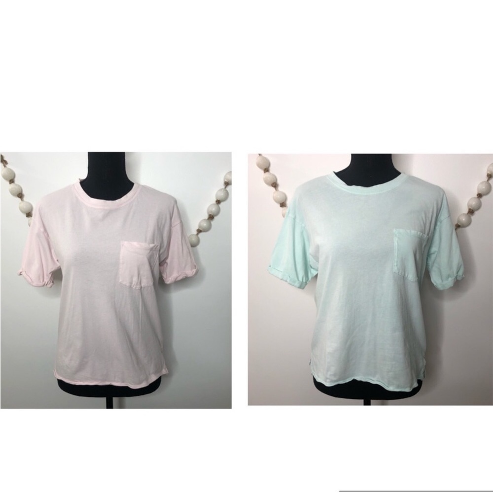2 American Eagle T-shirts Set of 2 Faded Green Pink Womens XS 100% Cotton